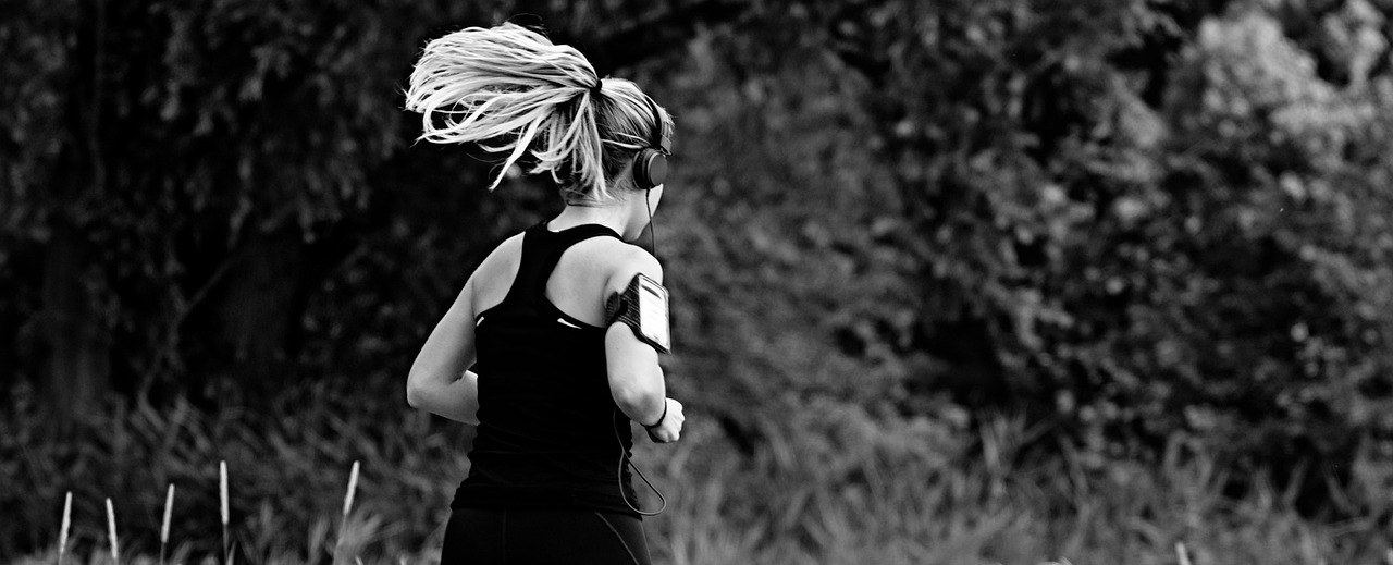 woman running bw photo